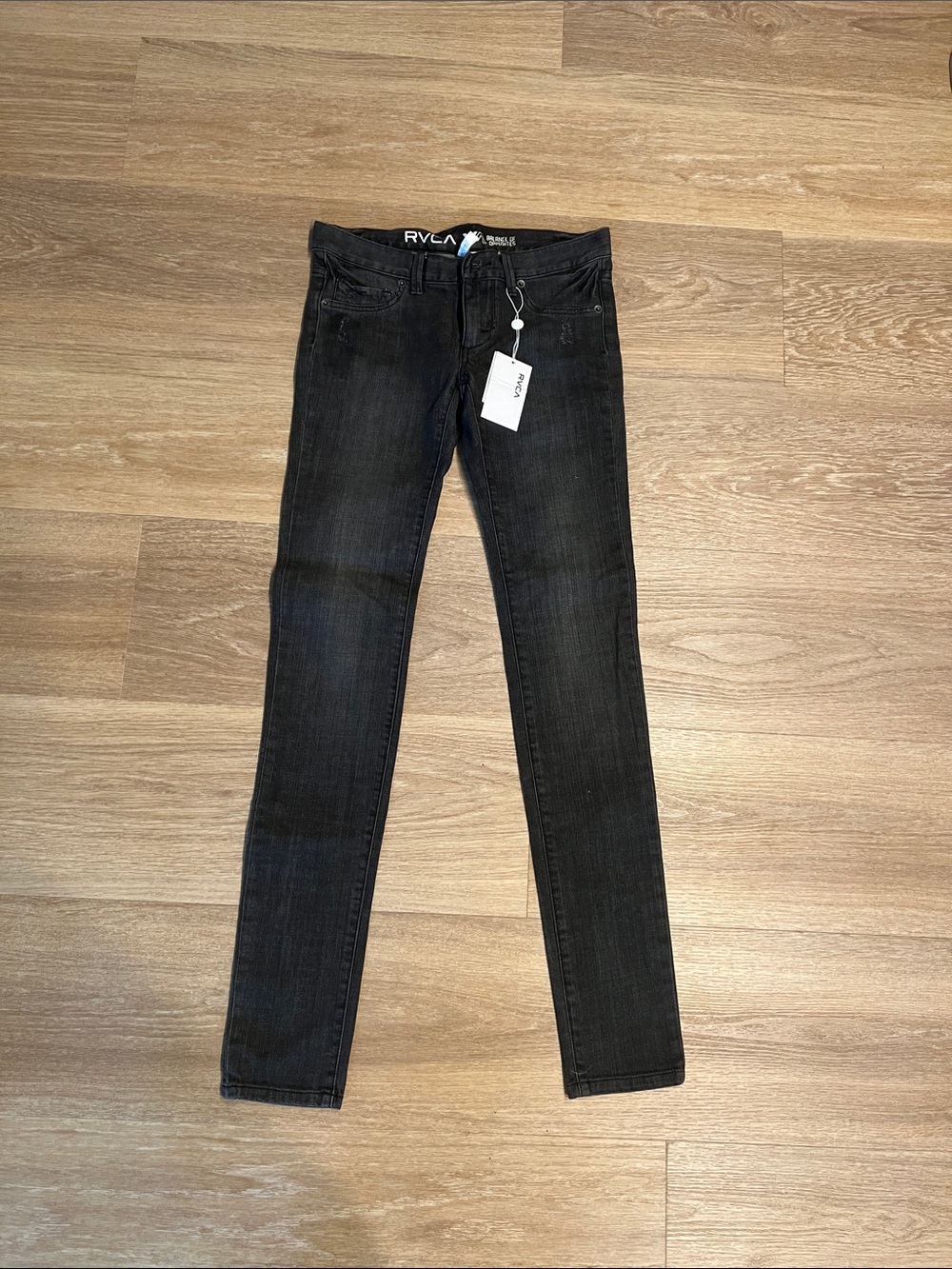 RVCA Women’s Skinny Jeans Rain II Washed Black Size 27 NWT